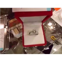 RING - OVAL FACETED GREEN AMETHYST & 2 DIAMONDS IN STERLING SILVER SETTING - RETAIL ESTIMATE $300