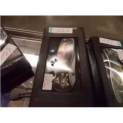 NEW FOLDING KNIFE - SKULL