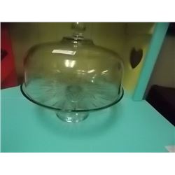 PORCELEIN CAKE PLATE ON PEDESTAL