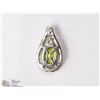 Image 2 : STERLING SILVER PERIDOT & DIAMOND PENDANT