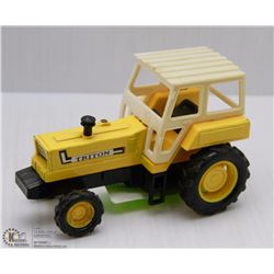 VINTAGE JACO TRITON DIE CAST TRACTOR