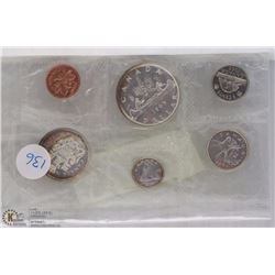 CANADIAN COIN SET IN PLASTIC WRAP