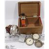 Image 1 : SMALL ESTATE BOX WITH ANTIQUE POCKET WATCHES,