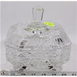 VINTAGE CRYSTAL ETCHED GLASS PEDESTAL
