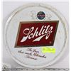Image 1 : VINTAGE SCHLITZ BEER SERVING TRAY