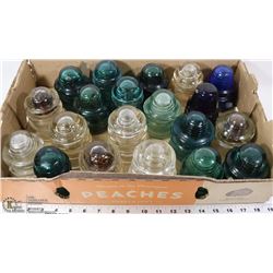 FLAT OF 20 VINTAGE GLASS INSULATORS