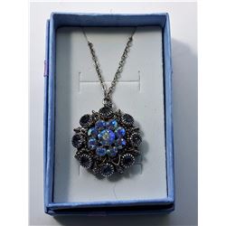 VINTAGE BLUE AURORA BOREALIS CRYSTAL PENDANT
