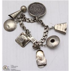 VINTAGE STERLING SILVER CHARM BRACELET