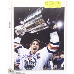 WAYNE GRETZKY SIGNED PHOTO UNAUTHENTICATED