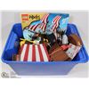 Image 1 : BOX OF PIRATE LEGO