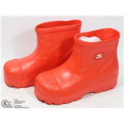 NEW GEKKOS KIDS SUMMER BOOTS SIZE 13