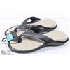 Image 1 : NEW GEKKOS FLIP-FLOPS SIZE MEN 10-11 WOMEN 12-13