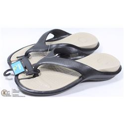NEW GEKKOS FLIP-FLOPS SIZE MEN 10-11 WOMEN 12-13