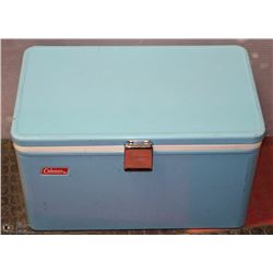 VINTAGE BLUE METAL COLEMAN COOLER
