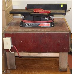 BLACK & DECKER 4 INCH JOINTER, PLANER WITH STAND