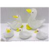 Image 1 : LOT OF GLASS DUCK ORNAMENTS