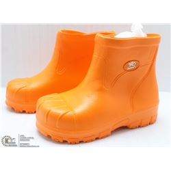 NEW GEKKOS KIDS SUMMER BOOTS SIZE 1