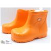 Image 1 : NEW GEKKOS KIDS SUMMER BOOTS SIZE 1
