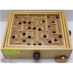 VINTAGE STYLE SNAKES AND LADDERS MARBLE GAME