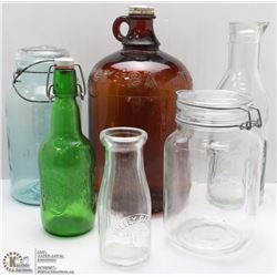 TRAY OF 6 COLLECTABLE BOTTLES / JARS / GLASS WARE