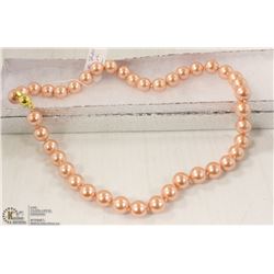 204-SEA SHELL PEARL NECKLACE 15"