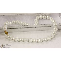 206-SEA SHELL PEARL NECKLACE 15"