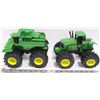 Image 1 : LOT OF 2 JOHN DEERE FARM MODELS  COMBINE / TRACTOR