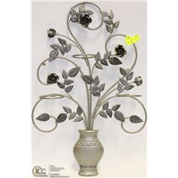 METAL FLORAL WALL DÉCOR WITH PLANT HOLDERS