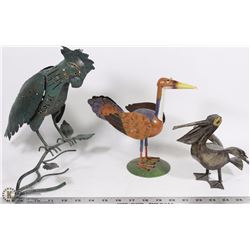 BOX OF 3 METAL BIRDS