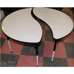 LOT OF 2 KIDS TABLES - YING YANG SHAPE