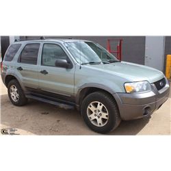 2005 FORD ESCAPE UTILITY XLT