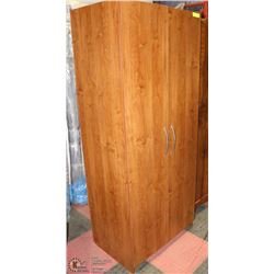 72IN X 30IN X 32IN DEEP WARDROBE CLOSET