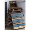 Image 1 : STACK OF WOOD PALLETS