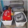 Image 1 : PALLET W/ TOTE OF MANY HAND TOOLS, POWER TOOLS,