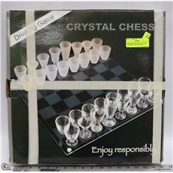 NEW LARGE CRYSTAL CHESS SET DRINKING GAME IN GREEN