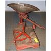 Image 1 : ANTIQUE GENERAL STORE GRAIN SCALE