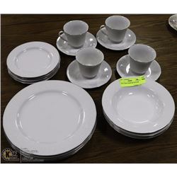 20 PC CHINA DISHWARE SET NEW