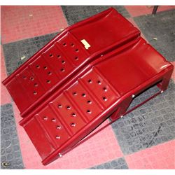 H.D RED CAR RAMPS