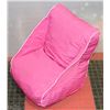 Image 1 : CHILDS PLUSH BEAN BAG TYPE CHAIR