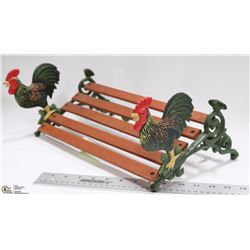 WALL MOUNT ROOSTER SHELF WITH KEY HOLDER