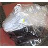 Image 1 : LARGE BAG W/100 WHITE & BLACK PLASTIC