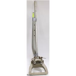 TOTE-UP POLE ONE MAN CAR TOP BOAT LOADER