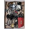 Image 1 : BOX OF ASSORTED FISHING REELS