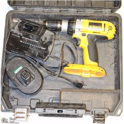 DEWALT 18V DRILL W/ BATTERY AND CHARGER