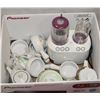 Image 1 : BOX OF KITCHEN ITEMS INCL. CHINA TEACUPS