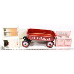 BOX OF VINTAGE  CHILDRENS TOYS INCL WAGON, KITCHEN