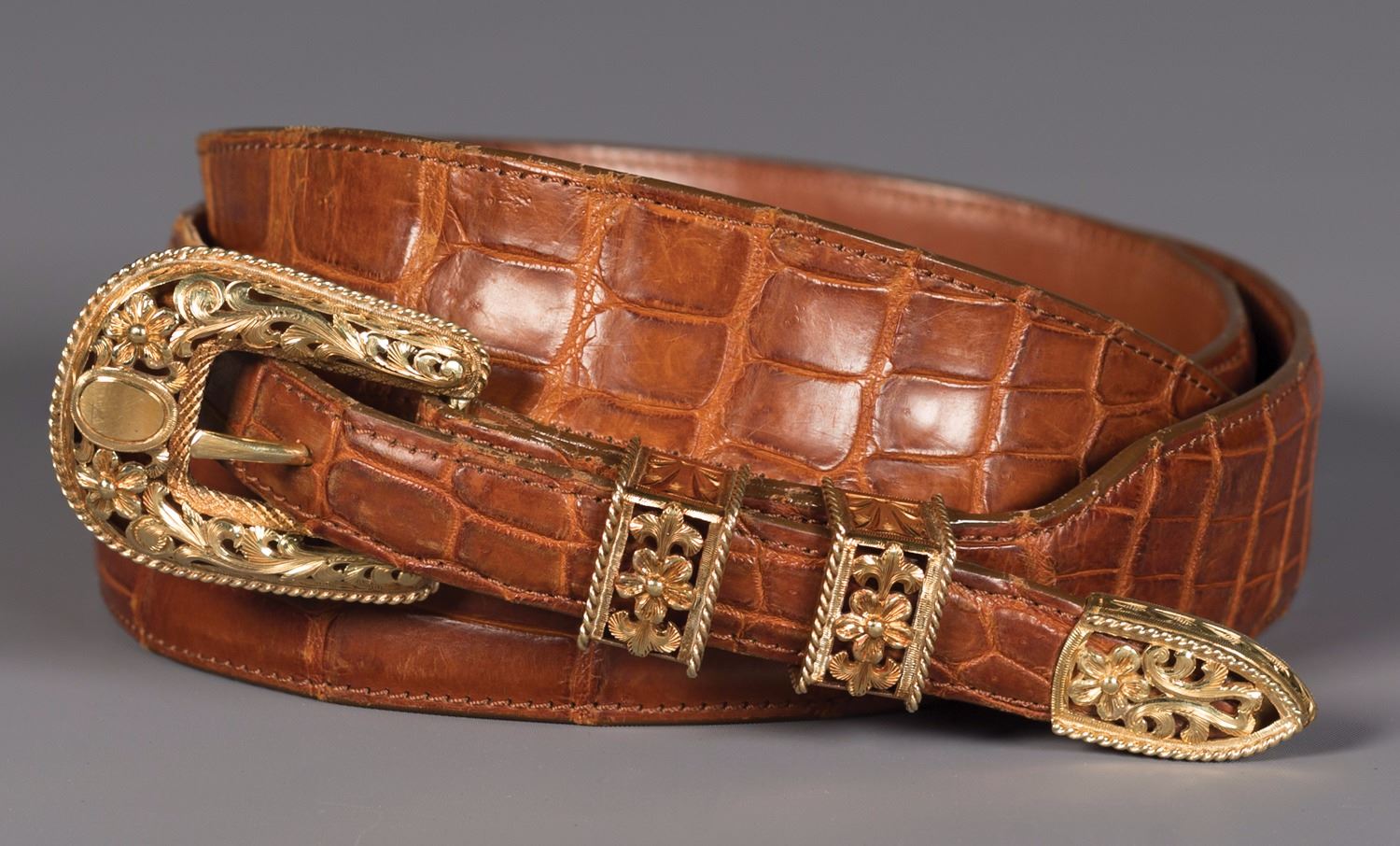 Unique Solid 18k Gold Filigreed 4piece Buckle Set on Elegant Gator Belt