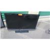 Image 2 : Qty Flat Screen TVs: Vizio, Zenith, and Insignia w/Mount