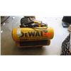 Image 1 : Dewalt Air Compressor