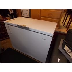 DANBY DREEZER CHEST - WORKING